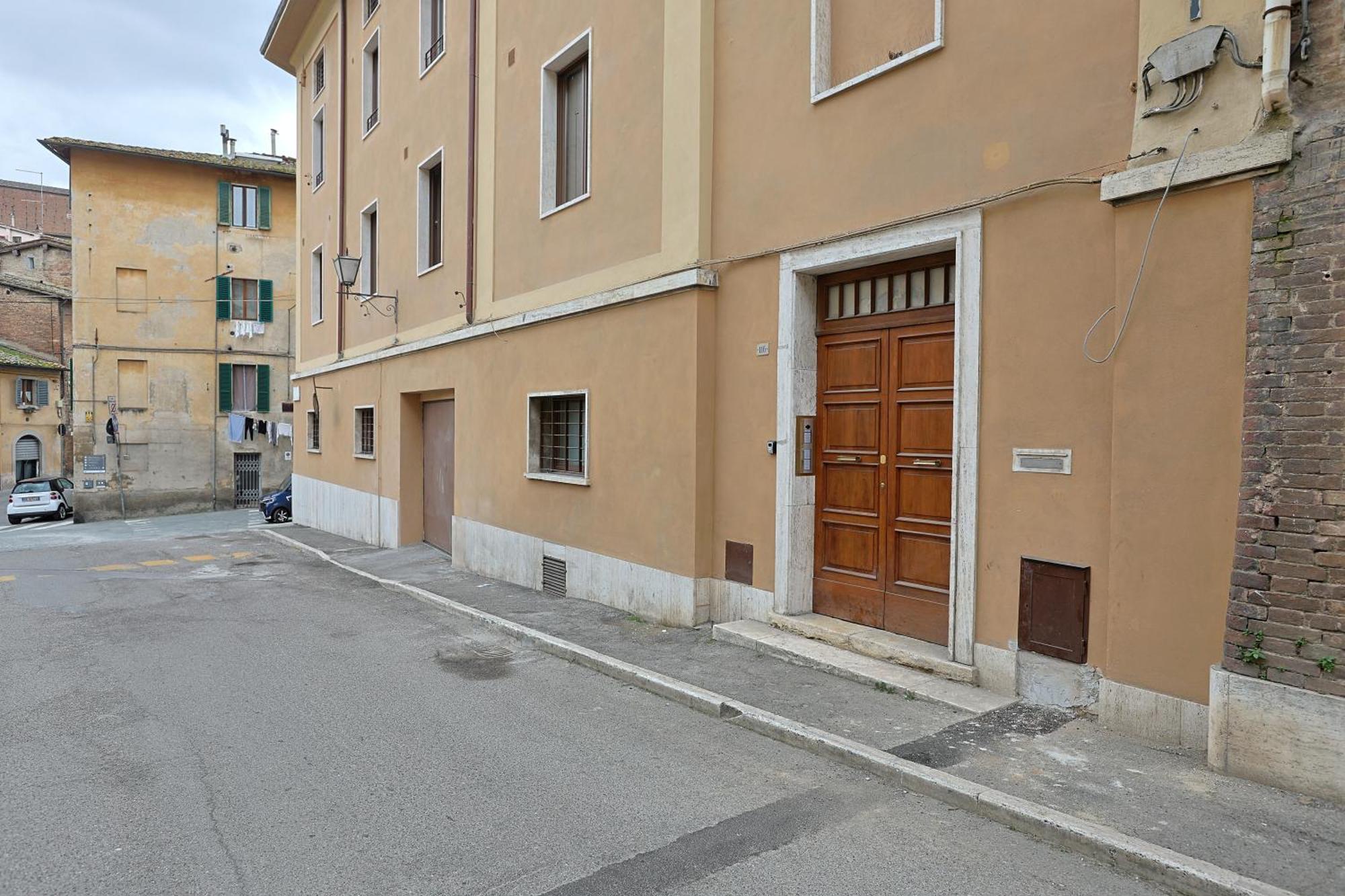 Civico116 - Dentro Le Mura, Parcheggio Gratuito เซียนา ภายนอก รูปภาพ